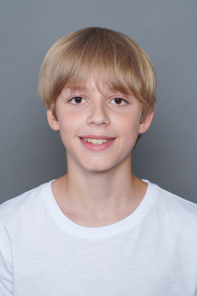 Илья Степанов